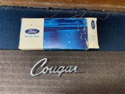 1971-1973 Cougar NOS Front Fender Cougar Script