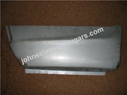 JC-201 1967-1968 REPRODUCTION  COUGAR  Lower Rear Quarter Repair Panel